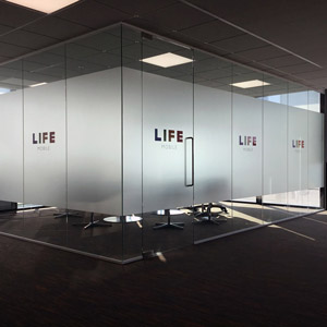 Life Mobile Glass Office